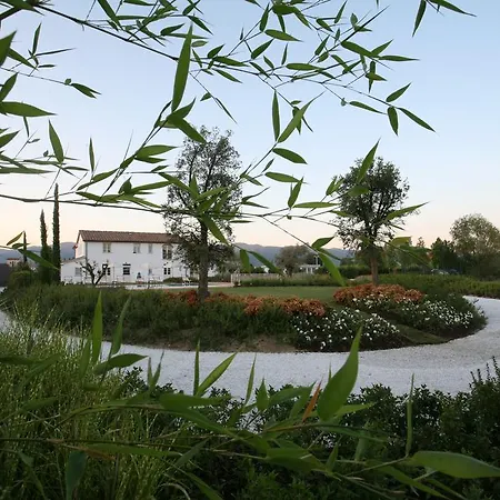 Alice Del Lago Country House Farm stay Pistoia